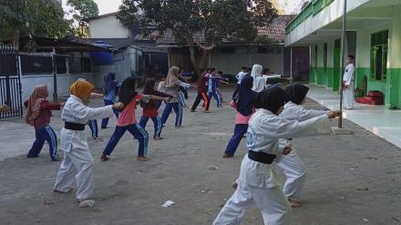 Latihan Pencak Silat